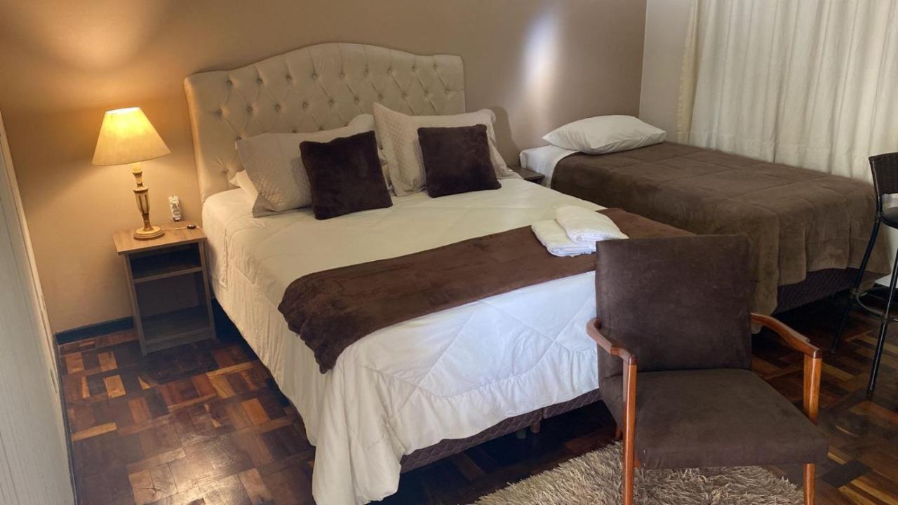 Hotel Pousada La Vierro Понта-Гросса Экстерьер фото